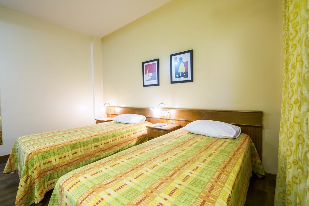 JR Hotel Marília Zimmer foto