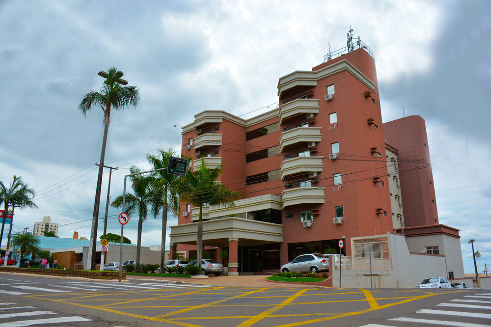 JR Hotel Marília Exterior foto